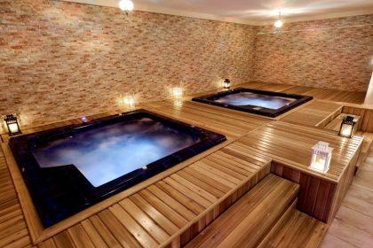 The Best Lodges with Hot Tubs South West England - A Stress-Free Zone